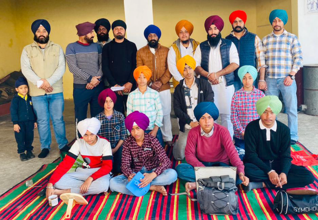 You are currently viewing ਸਲਾਨਾ ਗੁਰਮਤਿ ਸਮਾਗਮ ਅਤੇ ਦਸਤਾਰ ਮੁਕਾਬਲਾ ਕਰਵਾਇਆ