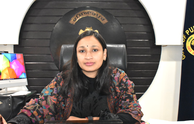 Read more about the article ਧੁੰਦ ਦੇ ਮੌਸਮ ਦੌਰਾਨ ਅਤੇ ਠੰਡੀਆਂ ਹਵਾਵਾਂ ਤੋਂ ਬੱਚਣ ਲਈ ਜ਼ਿਲ੍ਹਾ ਵਾਸੀ ਰੱਖਣ ਵਿਸ਼ੇਸ਼ ਧਿਆਨ : ਡਿਪਟੀ ਕਮਿਸ਼ਨਰ