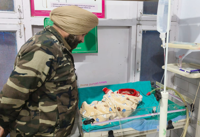 You are currently viewing ਕਲਯੁਗੀ ਮਾਂ ਆਪਣੇ ਨਵਜੰਮੇ ਬੱਚੇ ਨੂੰ ਧਾਰਮਿਕ ਸਥਾਨ ‘ਤੇ ਛੱਡ ਕੇ ਹੋਈ ਰਫੂਚੱਕਰ