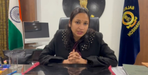 Read more about the article ਜ਼ਿਲ੍ਹਾ ਵਾਸੀਆਂ ਤੱਕ ਨਿਰਵਿਘਨ ਸਪਲਾਈ ਪਹੁੰਚਾਉਣ ਲਈ ਜ਼ਿਲ੍ਹਾ ਪ੍ਰਸ਼ਾਸਨ ਵਚਨਬੱਧ : ਕੋਮਲ ਮਿੱਤਲ