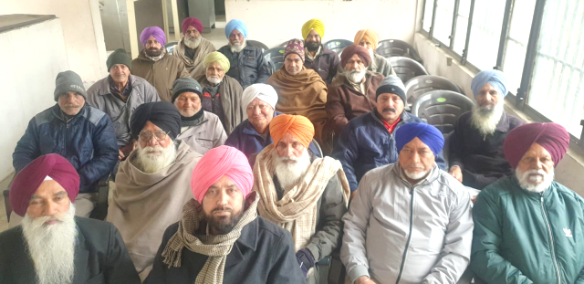 You are currently viewing ਸਬ ਤਹਿਸੀਲ ਗੜ੍ਹਦੀਵਾਲਾ ਵਿਖੇ ਨੰਬਰਦਾਰਾਂ ਦੀ ਮਹੀਨਾਵਾਰ ਹੋਈ ਮੀਟਿੰਗ