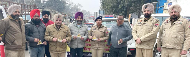 Read more about the article ਡਾ.ਉਬਰਾਏ ਵੱਲੋ ਮਨੁੱਖਤਾ ਨੂੰ ਬਚਾਉਣ ਲਈ ਕੀਤੇ ਜਾ ਰਹੇ ਨੇਕ ਕਾਰਜ ਸ਼ਲਾਘਾਯੋਗ : SSP ਅਸ਼ਵਿਨੀ ਗੋਟਿਆਲ