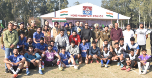 Read more about the article ਨਸ਼ਿਆਂ ਤੋਂ ਬਚਾਉਣ ਲਈ ਨੌਜਵਾਨਾਂ ਨੂੰ ਖੇਡ ਗਤੀਵਿਧੀਆਂ ਨਾਲ ਜੋੜਨਾ ਜ਼ਰੂਰੀ : ਜੈ ਕ੍ਰਿਸ਼ਨ ਸਿੰਘ ਰੌੜੀ