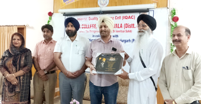 Read more about the article ‘ਨਵੀਂ ਸਿੱਖਿਆ ਨੀਤੀ-2020 ਦੇ ਉੱਚ-ਸਿੱਖਿਆ ਉੱਪਰ ਪ੍ਰਭਾਵ’ ਵਿਸ਼ੇ ਉੱਪਰ ਰਾਸ਼ਟਰੀ ਸੈਮੀਨਾਰ ਕਰਵਾਇਆ ਗਿਆ