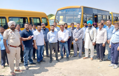 You are currently viewing ਸੇਫ਼ ਸਕੂਲ ਵਾਹਨ ਸਕੀਮ ਤਹਿਤ ਜ਼ਿਲ੍ਹੇ ਅੰਦਰ 55 ਸਕੂਲੀ ਬੱਸਾਂ ਦੀ ਚੈਕਿੰਗ