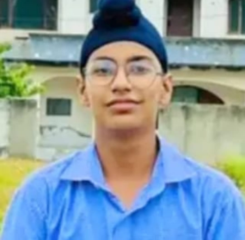 Read more about the article ਟਰੈਕਟਰ ਪਲਟਣ ਨਾਲ ਹੇਠਾਂ ਆਉਣ ਤੇ ਪਰਿਵਾਰ ਦੇ ਇਕਲੌਤੇ ਪੁੱਤ ਦੀ ਹੋਈ ਮੌ+ਤ