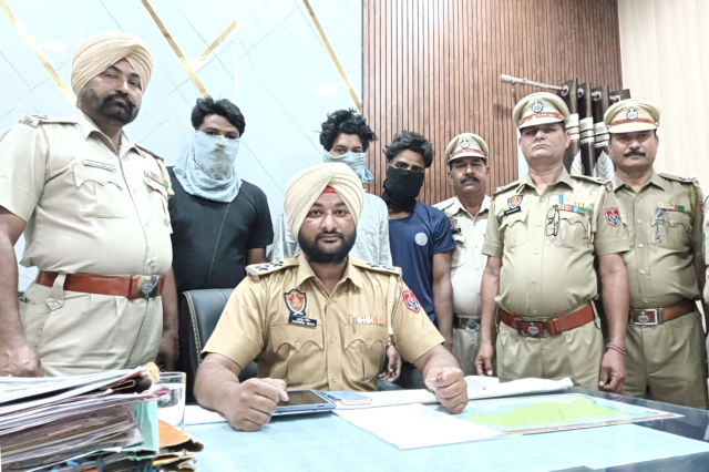 Read more about the article ਦੋ ਨੌਜਵਾਨ ਨਸ਼ੀਲੇ ਪਦਾਰਥਾਂ ਤੇ ਇੱਕ ਨੌਜਵਾਨ ਨਜਾਇਜ਼ ਸ਼ਰਾਬ ਸਮੇਤ ਪੁਲਿਸ ਅੜਿੱਕੇ