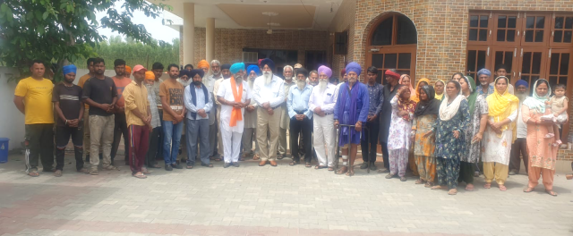 You are currently viewing ਸ਼੍ਰੋਮਣੀ ਅਕਾਲੀ ਦਲ ਦੇ ਉਮੀਦਵਾਰ ਸੋਹਣ ਸਿੰਘ ਠੰਡਲ ਦੇ ਹੱਕ ‘ਚ ਅਮਰਿੰਦਰ ਸਿੰਘ ਰਸੂਲਪੁਰ ਨੇ ਕੀਤਾ ਚੋਣ ਪ੍ਰਚਾਰ ਸ਼ੁਰੂ