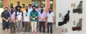 Read more about the article ਪੁਲਿਸ ਨੇ ਗੈਂਗਸਟਰਾਂ ਨੂੰ ਪਨਾਹ ਦੇਣ ਵਾਲੇ ਗਿਰੋਹ ਦੇ 7 ਮੈਂਬਰਾਂ ਨੂੰ ਤਿੰਨ ਹਥਿਆਰਾਂ ਸਮੇਤ ਕੀਤਾ ਕਾਬੂ