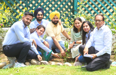 You are currently viewing ਸਿਹਤਮੰਦ ਸਰੀਰ ਲਈ ਵਾਤਾਵਰਣ ਨੂੰ ਸ਼ੁੱਧ ਰੱਖਣਾ ਸਮੇਂ ਦੀ ਮੁੱਖ ਲੋੜ : ਡਿਪਟੀ ਕਮਿਸ਼ਨਰ