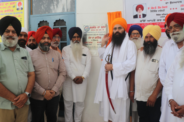 You are currently viewing ਡਾ.ਉਬਰਾਏ ਵੱਲੋਂ ਮਨੁੱਖਤਾ ਨੂੰ ਬਚਾਉਣ ਲਈ ਕੀਤੇ ਜਾ ਰਹੇ ਹਨ ਪਰਉਪਕਾਰੀ ਕਾਰਜ : ਜਥੇਦਾਰ ਦਾਦੂਵਾਲ