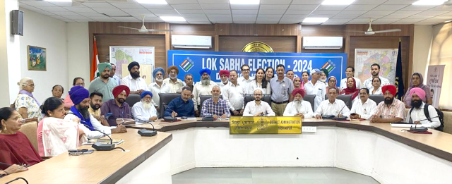 Read more about the article ਆਜ਼ਾਦੀ ਘੁਲਾਟੀਆਂ ਦੇ ਪਰਿਵਾਰਾਂ ਨੂੰ ਨਹੀਂ ਆਉਣ ਦਿੱਤੀ ਜਾਵੇਗੀ ਕੋਈ ਸਮੱਸਿਆ : ਸਹਾਇਕ ਕਮਿਸ਼ਨਰ
