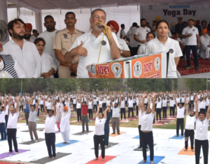 Read more about the article ਸਿਹਤਮੰਦ ਜੀਵਨ ਸ਼ੈਲੀ ਲਈ ਯੋਗ ਇਕ ਪੱਕਾ ਹੱਲ : ਬਲਬੀਰ ਸਿੰਘ