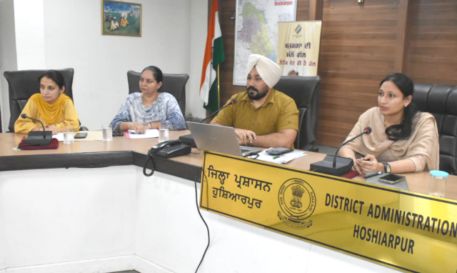 You are currently viewing ਜ਼ਿਲ੍ਹੇ ’ਚ ਸਾਡਿਲ ਵੇਸਟ ਮੈਨੇਜਮੈਂਟ ਦਾ ਕੰਮ ਜਲਦ ਕਰਵਾਇਆ ਜਾਵੇ ਮੁਕੰਮਲ : ਕੋਮਲ ਮਿੱਤਲ