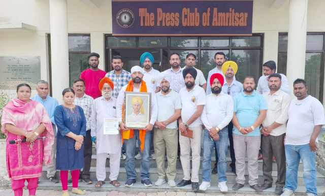 You are currently viewing ਰਮੇਸ਼ ਬਹਿਲ ਸ਼ਹੀਦ ਭਗਤ ਸਿੰਘ ਪ੍ਰੈਸ ਐਸੋਸੀਏਸ਼ਨ ਦੇ ਪੰਜਾਬ ਪ੍ਰਧਾਨ ਨਿਯੁਕਤ