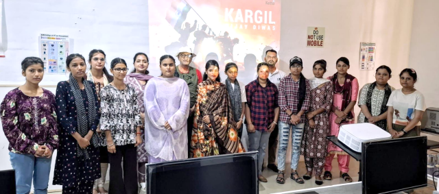 You are currently viewing ਕੇ.ਐਮ.ਐਸ ਕਾਲਜ ਵਿਖੇ 25ਵਾਂ ਕਾਰਗਿਲ ਵਿਜੈ ਦਿਵਸ ਮਨਾਇਆ ਗਿਆ – ਪ੍ਰਿੰਸੀਪਲ ਡਾ.ਸ਼ਬਨਮ ਕੌਰ