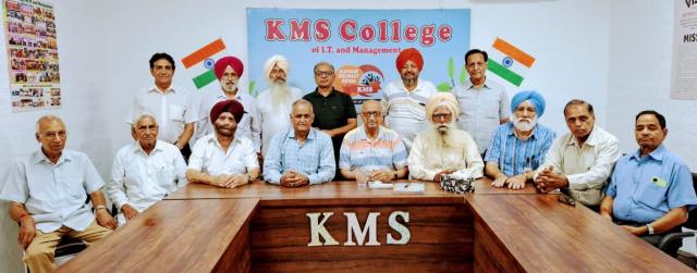 You are currently viewing ਸੀਨੀਅਰ ਸਿਟੀਜ਼ਨਜ਼ ਵੈਲਫੇਅਰ ਐਸੋਸੀਏਸ਼ਨ ਰਜਿ. ਦਸੂਹਾ ਵੱਲੋਂ ਕੋਲਕਾਤਾ ਦੁਸ਼ਕਰਮ ਅਤੇ ਹੱਤਿਆ ਕਾਂਡ ਦੀ ਨਿਖੇਦੀ 