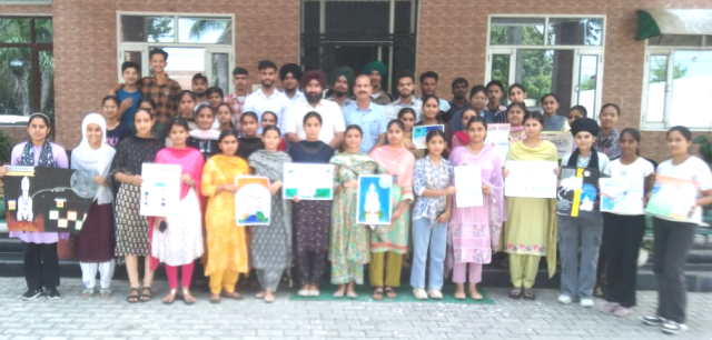 You are currently viewing ਖ਼ਾਲਸਾ ਕਾਲਜ ਗੜ੍ਹਦੀਵਾਲਾ ਵਿਖੇ “ਨੈਸਨਲ ਸਪੇਸ ਡੇ” ਮਨਾਇਆ ਗਿਆ