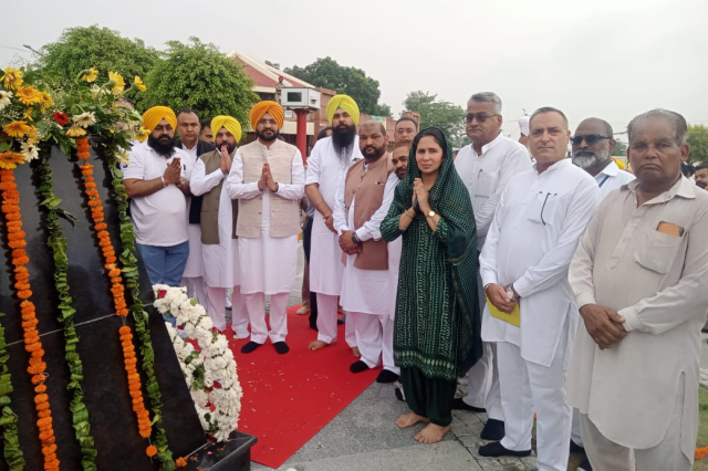 You are currently viewing ਪੰਜਾਬ ਦੀ ਨੌਜਵਾਨ ਪੀੜ੍ਹੀ ਨੂੰ ਇਨਕਲਾਬੀ ਨਾਇਕਾਂ ਦੀ ਵਿਚਾਰਧਾਰਾ ਤੋਂ ਜਾਣੂ ਕਰਵਾਉਣ ‘ਚ ਬੇਹੱਦ ਸਹਾਈ ਸਿੱਧ ਹੋਵੇਗਾ ਇਨਕਲਾਬ ਮੇਲਾ: ਤਰੁਨਪ੍ਰੀਤ ਸਿੰਘ ਸੌਂਦ