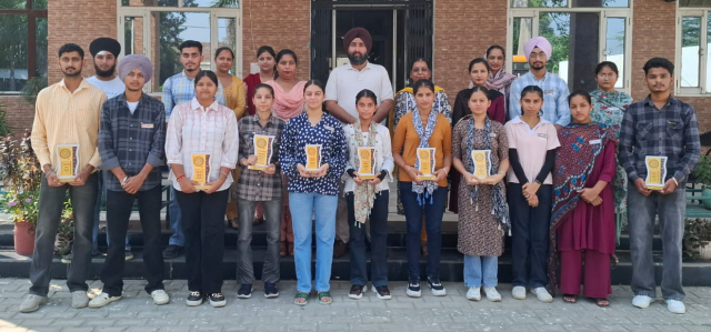 You are currently viewing ਕੰਪਿਊਟਰ ਵਿਭਾਗ ਦੇ ਬਾਈਟ ਬਸਟਰ ਕਲੱਬ ਵਲੋਂ ਆਈ.ਈ.ਈ.ਈ.ਦਿਵਸ ਮਨਾਇਆ ਗਿਆ