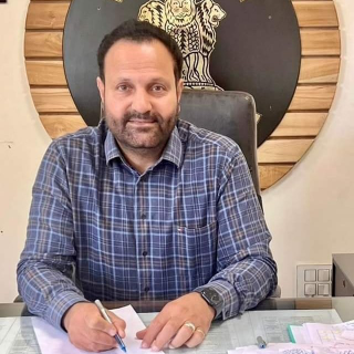 You are currently viewing ਵਧੀਕ ਜ਼ਿਲ੍ਹਾ ਮੈਜਿਸਟਰੇਟ ਨੇ ਆਈਲੈਟਸ ਸੈਂਟਰ ਦਾ ਲਾਇਸੰਸ ਕੀਤਾ ਰੱਦ