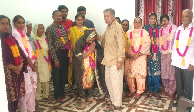 You are currently viewing ਕਮਲੇਸ਼ ਕੁਮਾਰੀ ਪਿੰਡ ਕੋਟਲੀ ਦੀ ਬਣੀ ਸਰਪੰਚ