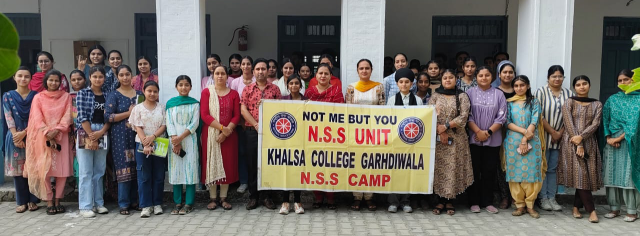 You are currently viewing ਖਾਲਸਾ ਕਾਲਜ ਗੜ੍ਹਦੀਵਾਲਾ ਵਿਖੇ ਗ੍ਰੀਨ ਦੀਵਾਲੀ ਸੁਰੱਖਿਅਤ ਦੀਵਾਲੀ ਵਿਸ਼ੇ ਤੇ ਵਿਸ਼ੇਸ਼ ਲੈਕਚਰ ਦਾ ਆਯੋਜਨ