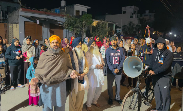 You are currently viewing ਧੰਨ ਧੰਨ ਸ੍ਰੀ ਗੁਰੂ ਨਾਨਕ ਦੇਵ ਜੀ ਦੇ ਪ੍ਰਕਾਸ਼ ਪੁਰਬ ਦੇ ਸਬੰਧ ‘ਚ ਕੱਢੀ ਪ੍ਰਭਾਤ ਫੇਰੀ