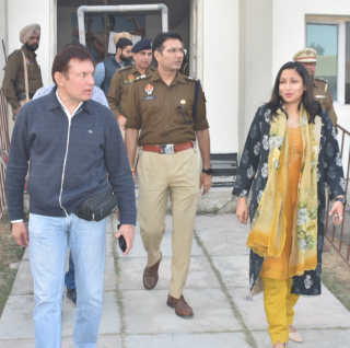 You are currently viewing ਚੱਬੇਵਾਲ ਵਿਧਾਨ ਸਭਾ ਜ਼ਿਮਨੀ ਚੋਣ – ਵੋਟਾਂ ਦੀ ਗਿਣਤੀ ਦੀਆਂ ਤਿਆਰੀਆਂ ਮੁਕੰਮਲ, ਡਿਪਟੀ ਕਮਿਸ਼ਨਰ ਨੇ ਲਿਆ ਜਾਇਜ਼ਾ