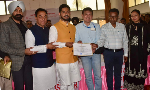 You are currently viewing ਚੱਬੇਵਾਲ ਵਿਧਾਨ ਸਭਾ ਜ਼ਿਮਨੀ ਚੋਣ : ਆਮ ਆਦਮੀ ਪਾਰਟੀ ਦੇ ਉਮੀਦਵਾਰ ਇਸ਼ਾਂਕ ਕੁਮਾਰ ਰਹੇ ਜੇਤੂ