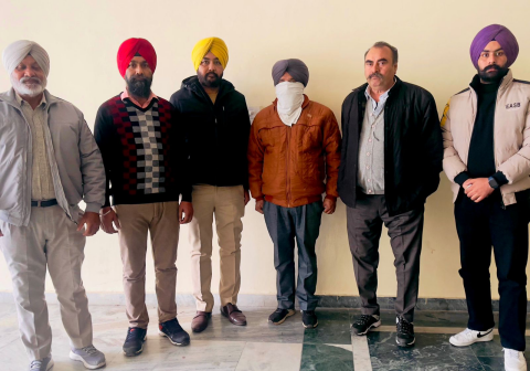 You are currently viewing 10000 ਰੁਪਏ ਰਿਸ਼ਵਤ ਲੈਂਦਾ ਪੀ.ਐਸ.ਪੀ.ਸੀ.ਐਲ. ਦਾ ਮੁਲਾਜ਼ਮ ਵਿਜੀਲੈਂਸ ਬਿਊਰੋ ਵੱਲੋਂ ਕਾਬੂ