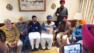 Read more about the article ਸੂਬੇ ਦਾ ਮੁੱਖ ਮੰਤਰੀ ਲੋਕਾਂ ਨੂੰ ਬੁਰੇ ਹਾਲਾਤਾਂ ਵਿਚ ਛਡ ਕੇ ਦਿੱਲੀ ਚੋਣਾਂ ਵਿੱਚ ਰੁੱਝਿਆ ਹੋਇਆ ਹੈ :- ਪ੍ਰ ਤਾਪ ਬਾਜਵਾ