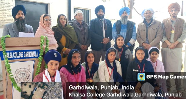 You are currently viewing ਸ੍ਰੀ ਗੁਰੂ ਗੋਬਿੰਦ ਸਿੰਘ ਜੀ ਦੇ ਪ੍ਰਕਾਸ਼-ਪੁਰਬ ਨੂੰ ਸਮਰਪਿਤ ਧਾਰਮਿਕ ਸਮਾਗਮ ਕਰਵਾਇਆ