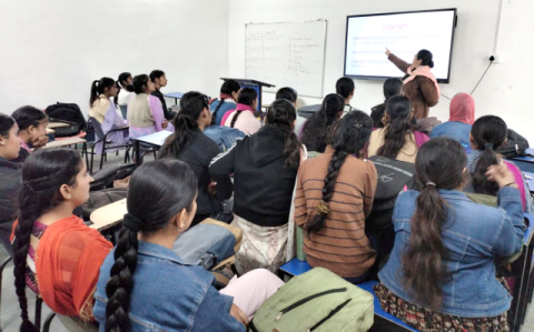 Read more about the article ਅਰਥ ਸ਼ਾਸਤਰ ਵਿਭਾਗ ਵੱਲੋਂ “ਬੌਧਿਕ ਸੰਪਦਾ ਅਧਿਕਾਰ”ਵਿਸ਼ੇ ਤੇ ਸੈਮੀਨਾਰ ਕਰਵਾਇਆ ਗਿਆ