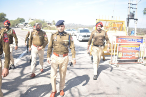 Read more about the article ਯੁੱਧ ਨਸ਼ਿਆਂ ਵਿਰੁੱਧ’.. ਜ਼ਿਲ੍ਹੇ ’ਚ ਓਪਰੇਸ਼ਨ ਸੀਲ-9 ਤਹਿਤ 11 ਇੰਟਰ ਸਟੇਟ ਨਾਕਿਆਂ ’ਤੇ ਚੈਕਿੰਗ ਜਾਰੀ