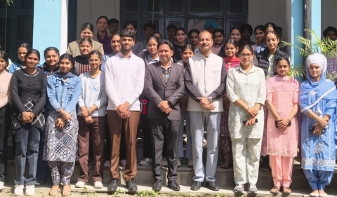 Read more about the article ਖ਼ਾਲਸਾ ਕਾਲਜ ਦੇ ਫਿਜ਼ਿਕਸ ਵਿਭਾਗ ਵੱਲੋਂ ਇੱਕ ਰੋਜ਼ਾ ਰਾਸ਼ਟਰੀ ਸੈਮੀਨਾਰ ਦਾ ਆਯੋਜਨ