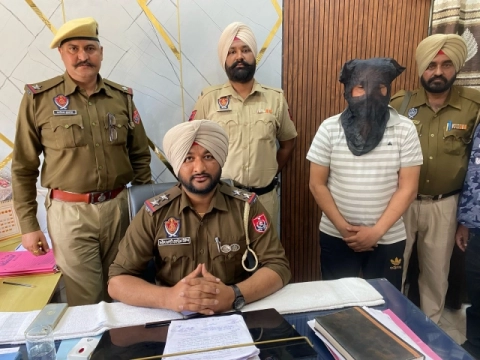 Read more about the article ਨਸ਼ੀਲੇ ਪਦਾਰਥ ਸਮੇਤ ਇੱਕ ਨੌਜਵਾਨ ਆਇਆ ਪੁਲਿਸ ਅੜਿੱਕੇ 