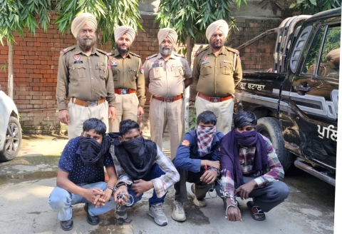 You are currently viewing ਪੁਲਿਸ ਵਲੋਂ ਨਸ਼ੇ ਦੇ ਖਿਲਾਫ ਵਿੱਡੀ ਗਈ ਮੁਹਿੰਮ ਤਹਿਤ ਚਾਰ ਦੋਸ਼ੀ ਗ੍ਰਿਫਤਾਰ