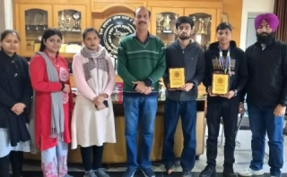 Read more about the article ਕੰਪਿਊਟਰ ਵਿਭਾਗ ਵੱਲੋਂ ਲਗਾਈ ਗਈ ਵਰਕਸ਼ਾਪ ਦੀ ਸਫ਼ਲਤਾ ਪੂਰਵਕ ਸਮਾਪਤੀ