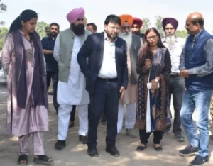 Read more about the article ਸਥਾਨਕ ਸਰਕਾਰਾਂ ਮੰਤਰੀ ਡਾ.ਰਵਜੋਤ ਸਿੰਘ ਵਲੋਂ ਫਾਇਰ ਸਟੇਸ਼ਨ ਦੀ ਨਵੀਂ ਥਾਂ ਦਾ ਦੌਰਾ