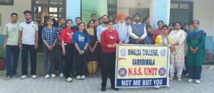 Read more about the article ਖ਼ਾਲਸਾ ਕਾਲਜ ਵਲੋਂ ਇਕ ਦਿਨਾਂ ਐੱਨ.ਐੱਸ.ਐੱਸ.ਕੈਂਪ ਲਗਾਇਆ ਗਿਆ