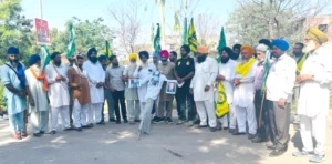 Read more about the article ਸਬ ਤਹਿਸੀਲ ਗੜਦੀਵਾਲਾ ਵਿਖੇ ਮੋਦੀ ਅਤੇ ਡੋਨਾਲਡ ਟਰੰਪ ਦਾ ਫੂਕਿਆ ਪੁਤਲਾ : ਸਮਰਾ,ਖਾਨਪੁਰ