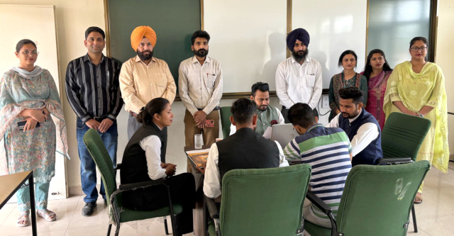 You are currently viewing ਮਹਾਰਾਣਾ ਪ੍ਰਤਾਪ, ਸਰਕਾਰੀ ਕਾਲਜ ਢੋਲਵਾਹਾ ਵਿਖੇ ਸਫ਼ਲਤਾਪੂਰਵਕ ਲਗਾਇਆ ਰੋਜ਼ਗਾਰ ਮੇਲਾ