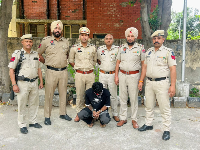 Read more about the article 80 ਗ੍ਰਾਮ ਹੈਰੋਇਨ ਸਮੇਤ ਇੱਕ ਵਿਅਕਤੀ ਨੂੰ ਪੁਲਿਸ ਨੇ ਕੀਤਾ ਕਾਬੂ 