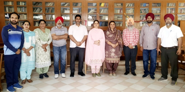 You are currently viewing ਦਲਜੀਤ ਸਿੰਘ ਜੋਨ ਗੜ੍ਹਦੀਵਾਲਾ ਦੇ ਜਨਰਲ ਸਕੱਤਰ/ਪ੍ਰਬੰਧਕੀ ਸਕੱਤਰ ਚੁਣੇ ਗਏ