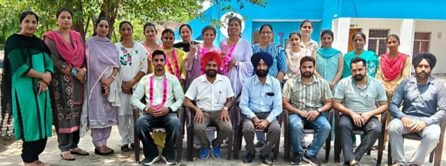 You are currently viewing ਮੈਡਮ ਅਨੀਤਾ ਸੈਣੀ ਦੇ ਪਦਉੱਨਤੀ ਤੇ ਵਿਸ਼ੇਸ਼ ਸਨਮਾਨ ਅਤੇ ਨਵ ਨਿਯੁਕਤ ਅਧਿਆਪਕਾਂ…