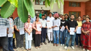 Read more about the article ਹੁਸ਼ਿਆਰਪੁਰ ਦੀਆਂ ਸਿਹਤ ਸੰਸਥਾਵਾਂ ਨੂੰ ਮਿਲੇ 20 ਨਵੇਂ ਹਾਊਸ ਸਰਜਨ