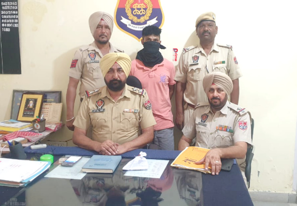 You are currently viewing ਨਸ਼ੀਲੀਆਂ ਗੋਲੀਆਂ ਸਮੇਤ ਇੱਕ ਨੌਜਵਾਨ ਆਇਆ ਪੁਲਿਸ ਅੜਿੱਕੇ