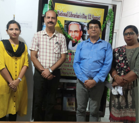 You are currently viewing ਖ਼ਾਲਸਾ ਕਾਲਜ ਗੜ੍ਹਦੀਵਾਲਾ ਵਿਖੇ ‘ਲਾਇਬ੍ਰੇਰੀਅਨ ਦਿਵਸ’ ਮਨਾਇਆ ਗਿਆ