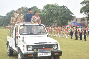 Read more about the article ਜ਼ਿਲ੍ਹਾ ਪੱਧਰੀ ਆਜ਼ਾਦੀ ਦਿਵਸ ਸਮਾਗਮ ਦੀ ਪੁਲਿਸ ਲਾਈਨ ਗਰਾਊਂਂਡ ‘ਚ ਹੋਈ ਫੁੱਲ ਡਰੈੱਸ ਰਿਹਰਸਲ